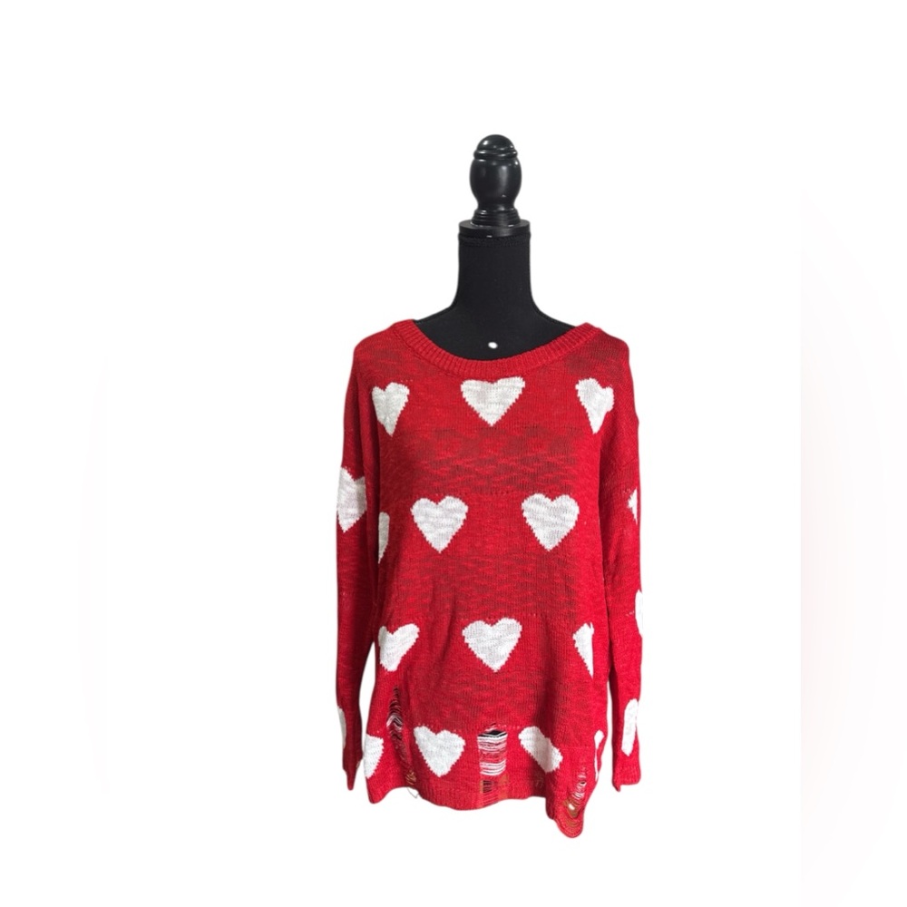 Red Heart Patterned Women's Top
